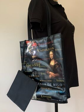 THE LOUVRE official, black art deco vinyl tote bag LNWOT